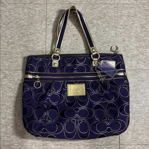 Coach Poppy Handbags - Coach Poppy Collectiom Dark Purple/Gold  Tote with Sz (L) - Like NEW!!